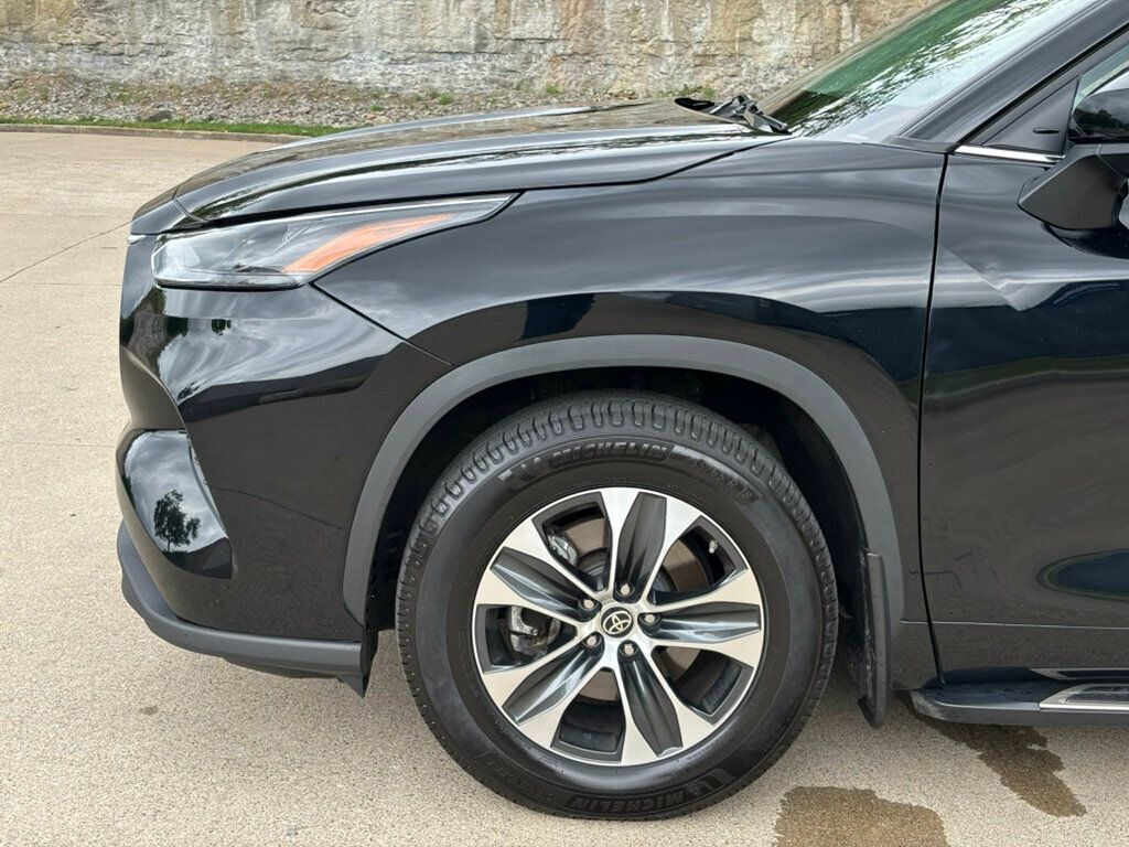 2022 Toyota Highlander 2022 Toyota Highlander XLE - 23030635 - 39