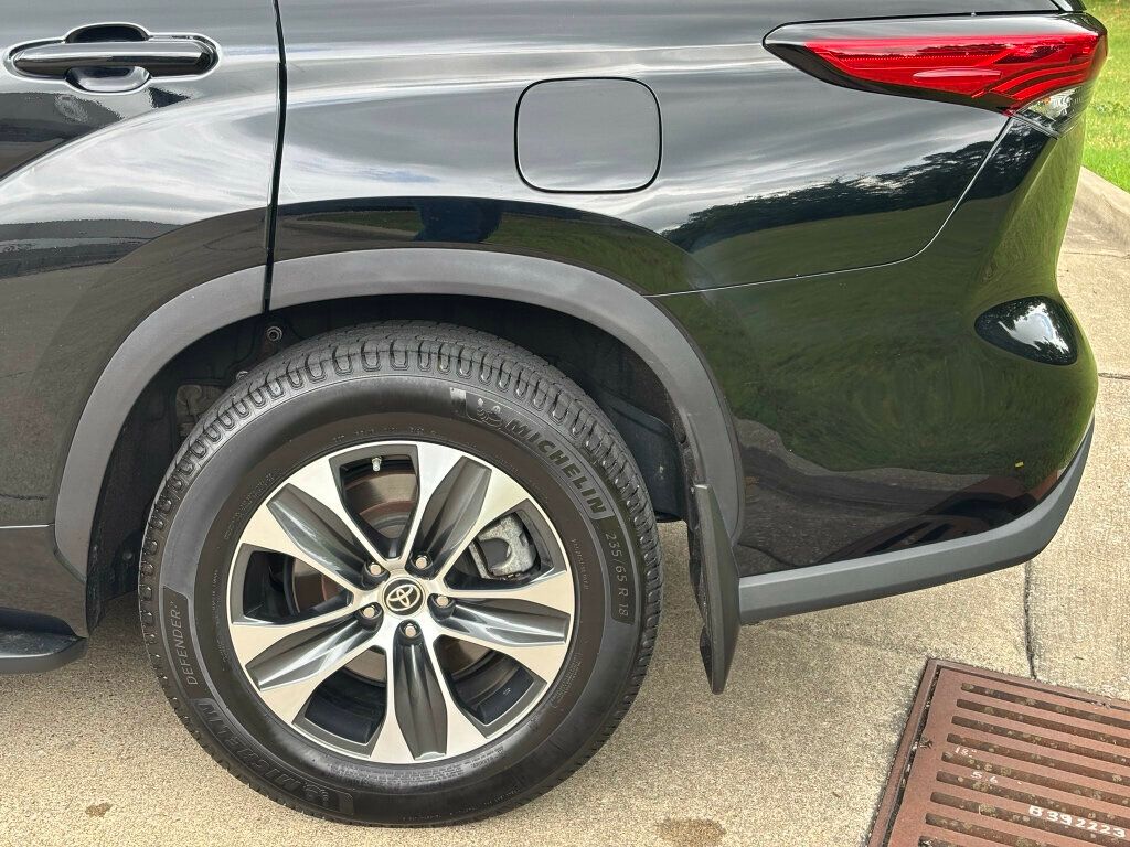 2022 Toyota Highlander 2022 Toyota Highlander XLE - 23030635 - 40