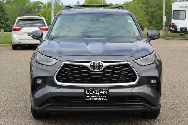 2022 Toyota Highlander AWD LE  - 23024316 - 3