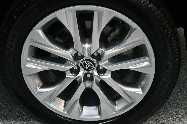 2022 Toyota Highlander Hybrid Limited AWD - 23014175 - 18