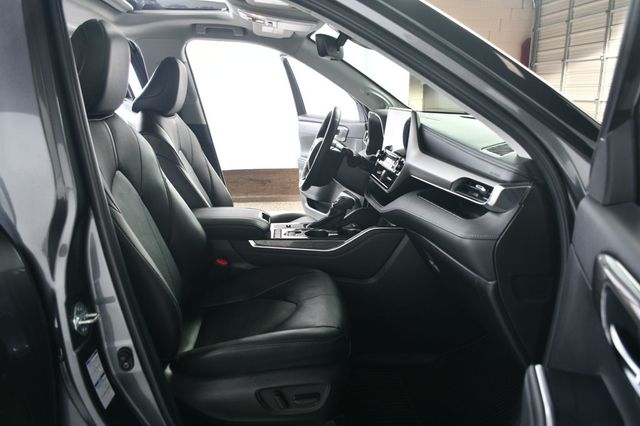2022 Toyota Highlander Hybrid Limited AWD - 23014175 - 28