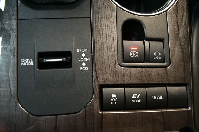 2022 Toyota Highlander Hybrid Limited AWD - 23014175 - 65