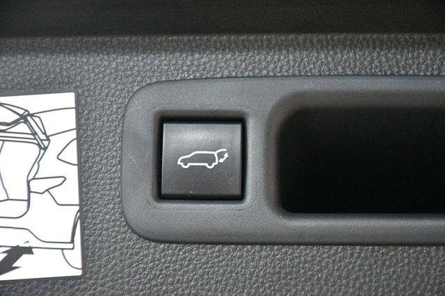 2022 Toyota Highlander Hybrid Limited AWD - 23014175 - 79