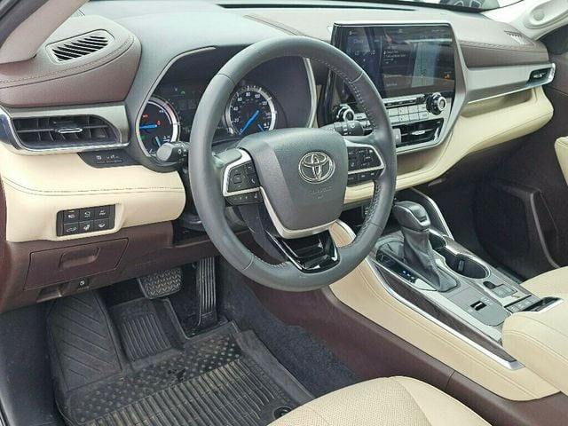 2022 Toyota Highlander Hybrid Limited AWD - 22918473 - 9