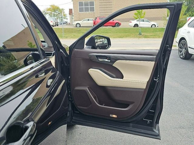 2022 Toyota Highlander Hybrid Limited AWD - 22918473 - 21