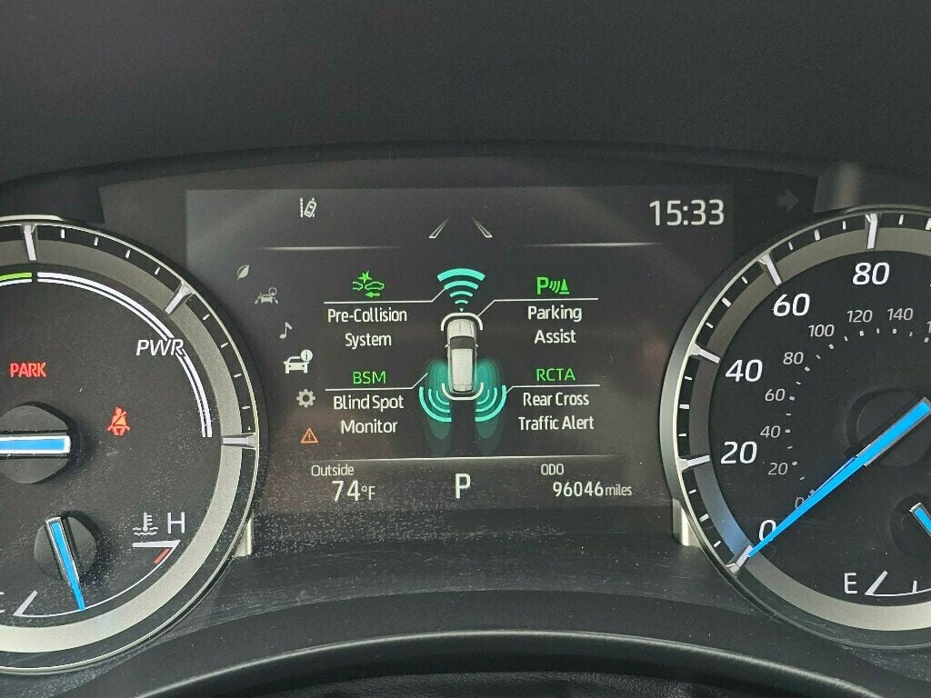 2022 Toyota Highlander Hybrid Limited photo 28