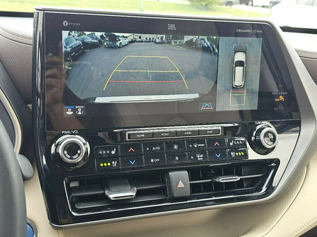 2022 Toyota Highlander Hybrid Limited AWD - 22918473 - 3