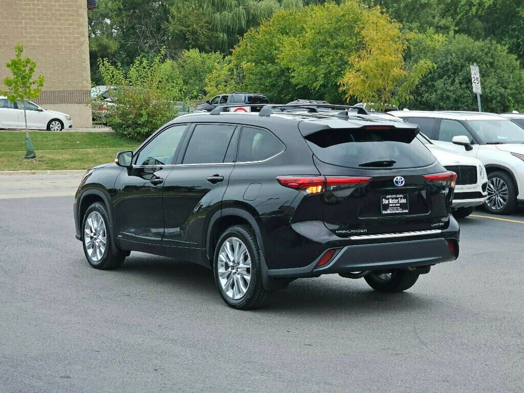 2022 Toyota Highlander Hybrid Limited photo 7