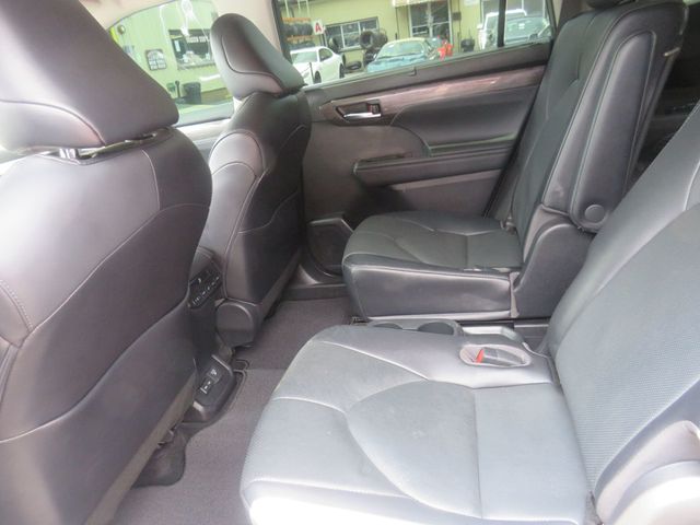 2022 Toyota Highlander Hybrid Limited FWD - 22929398 - 10