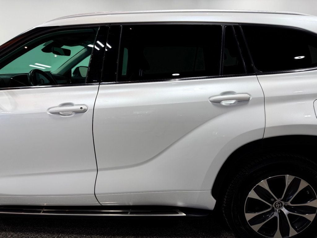 2022 Toyota Highlander Hybrid XLE AWD - 23015206 - 16
