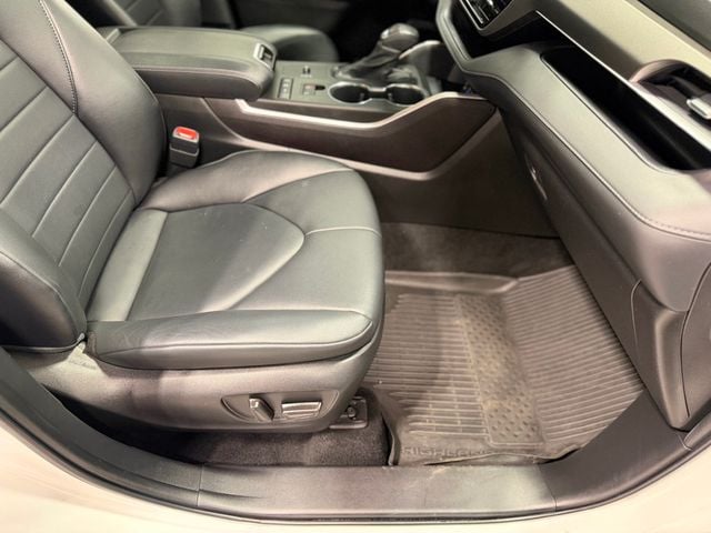 2022 Toyota Highlander Hybrid XLE AWD - 23015206 - 40