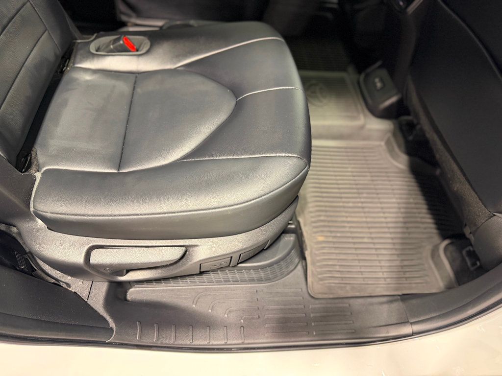 2022 Toyota Highlander Hybrid XLE AWD - 23015206 - 45