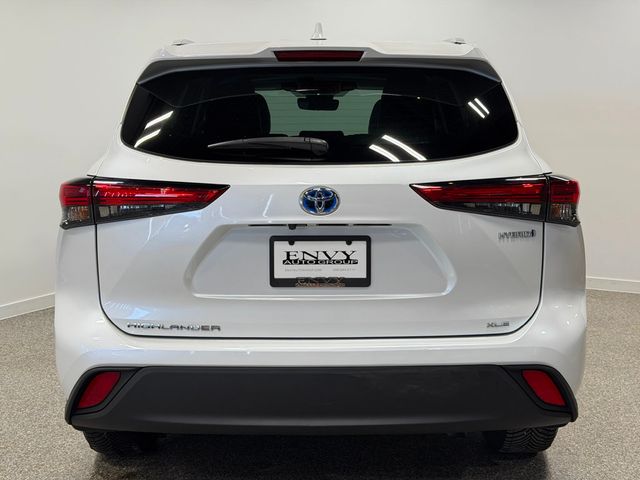 2022 Toyota Highlander Hybrid XLE AWD - 23015206 - 57