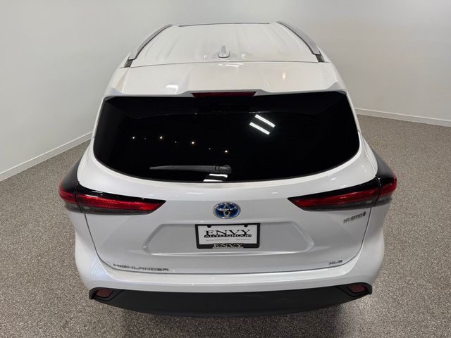 2022 Toyota Highlander Hybrid XLE AWD - 23015206 - 61