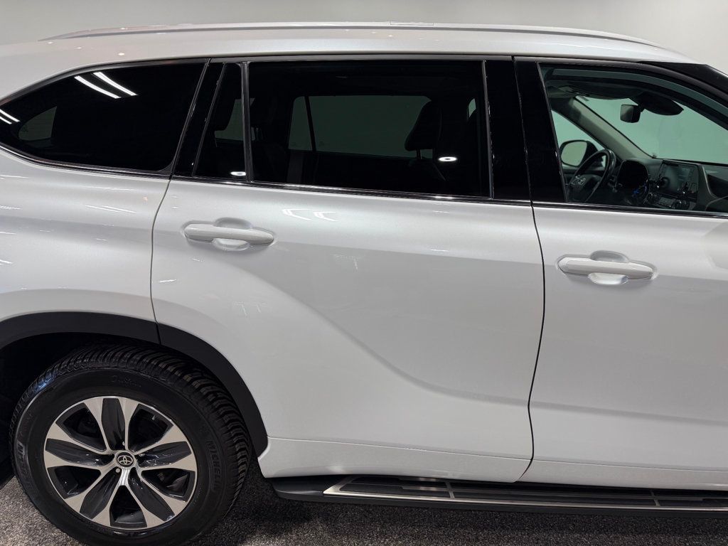2022 Toyota Highlander Hybrid XLE AWD - 23015206 - 68
