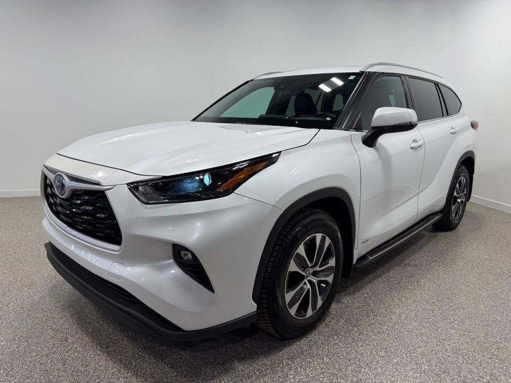 2022 Toyota Highlander Hybrid XLE AWD - 23015206 - 6