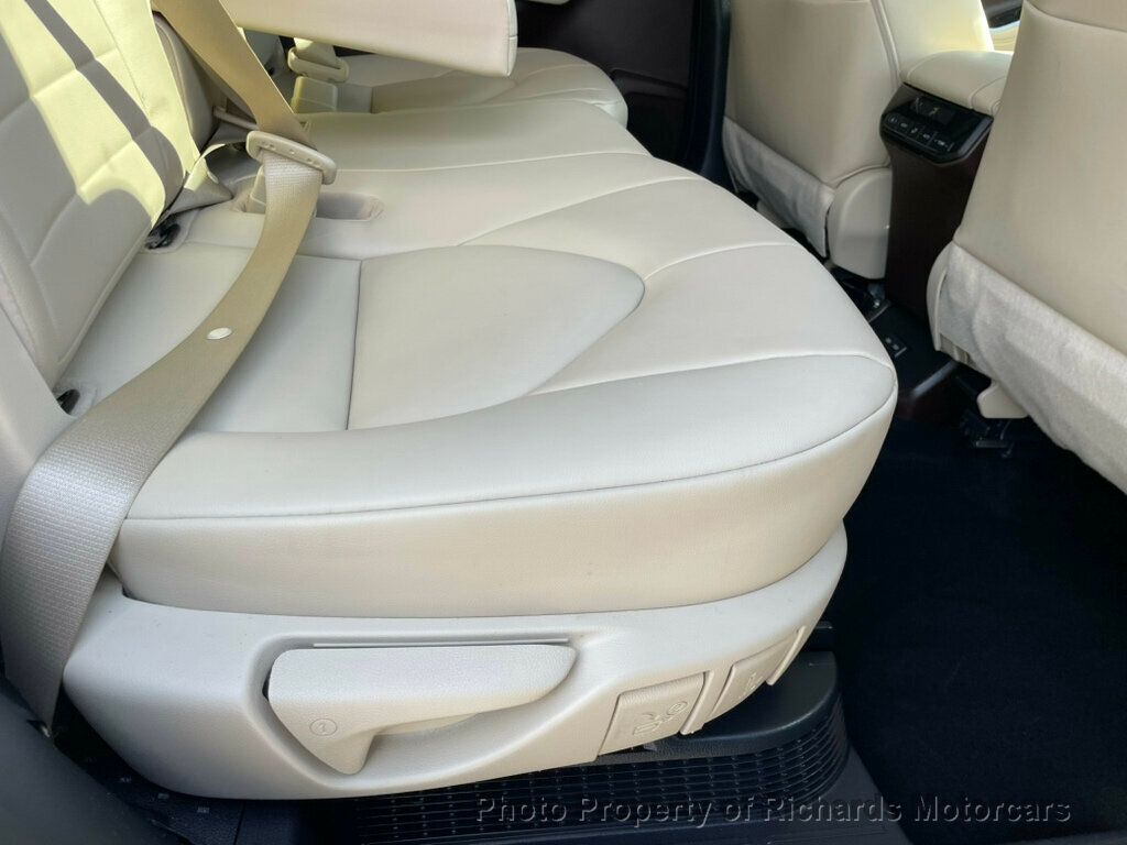 2022 Toyota Highlander Hybrid XLE AWD - 23012885 - 20