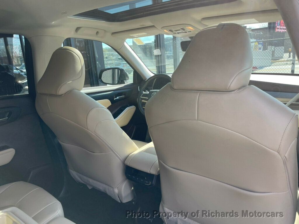 2022 Toyota Highlander Hybrid XLE AWD - 23012885 - 21