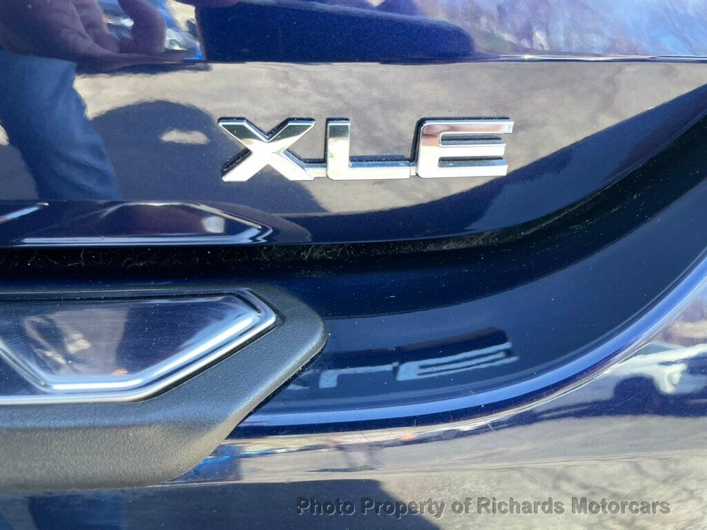 2022 Toyota Highlander Hybrid XLE AWD - 23012885 - 7