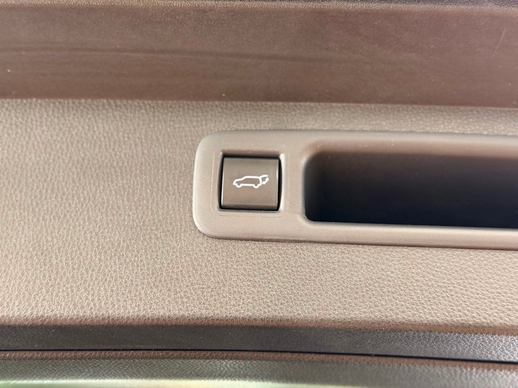 2022 Toyota Highlander Hybrid XLE FWD - 23036556 - 20