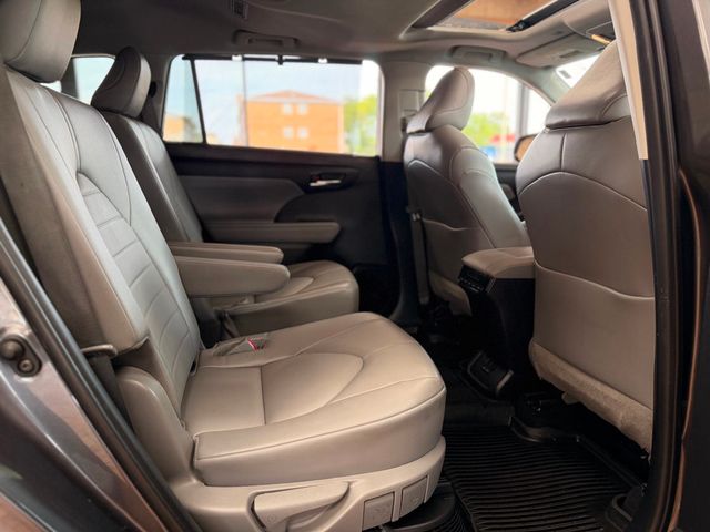 2022 Toyota Highlander Hybrid XLE FWD - 23036556 - 23