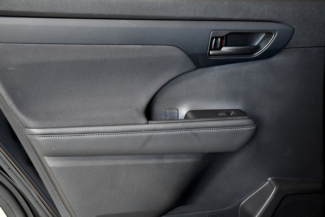 2022 Toyota Highlander L AWD - 22974361 - 10