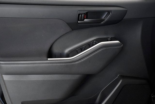 2022 Toyota Highlander L AWD - 22974361 - 8