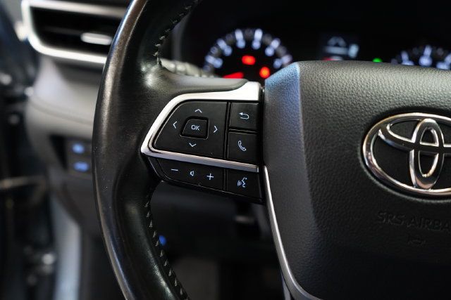 2022 Toyota Highlander LE - 23100271 - 15
