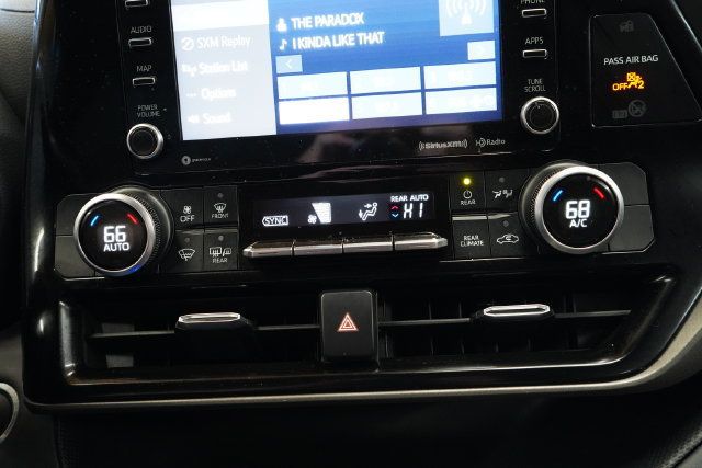 2022 Toyota Highlander LE - 23100271 - 26