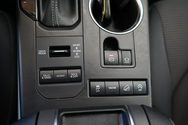 2022 Toyota Highlander LE - 23100271 - 28