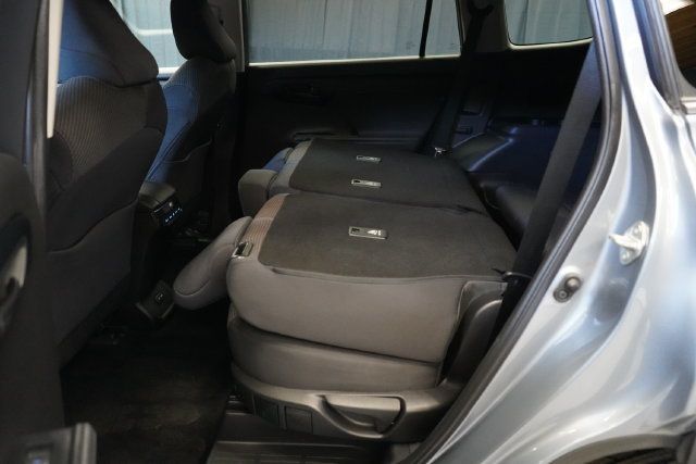 2022 Toyota Highlander LE - 23100271 - 33