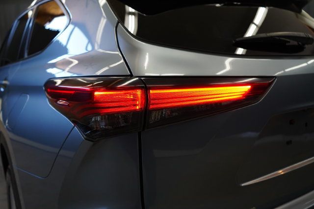 2022 Toyota Highlander LE - 23100271 - 47