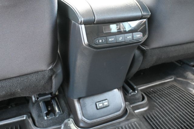 2022 Toyota Highlander LE 3rd Row Seat Power Lift Gate - 23013229 - 14
