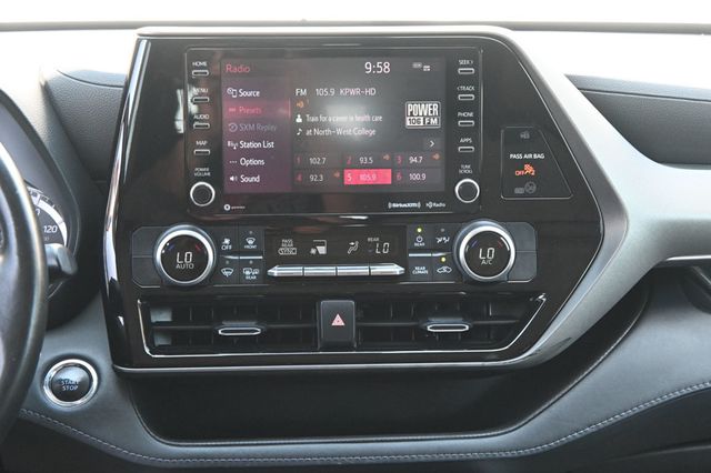 2022 Toyota Highlander LE AWD 3rd Row Seat  - 22995902 - 9