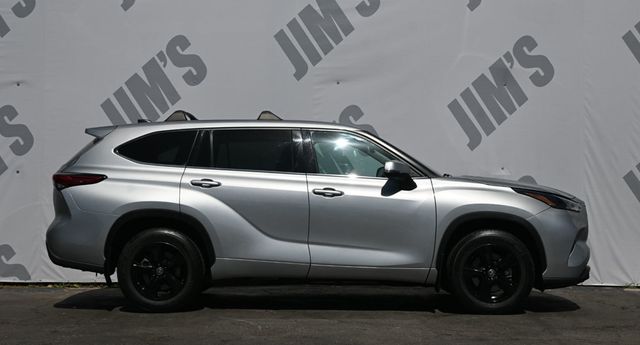 2022 Toyota Highlander LE AWD 3rd Row Seat  - 22995902 - 3