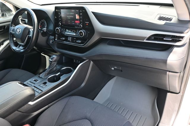 2022 Toyota Highlander LE AWD 3rd Row Seat  - 22995902 - 7