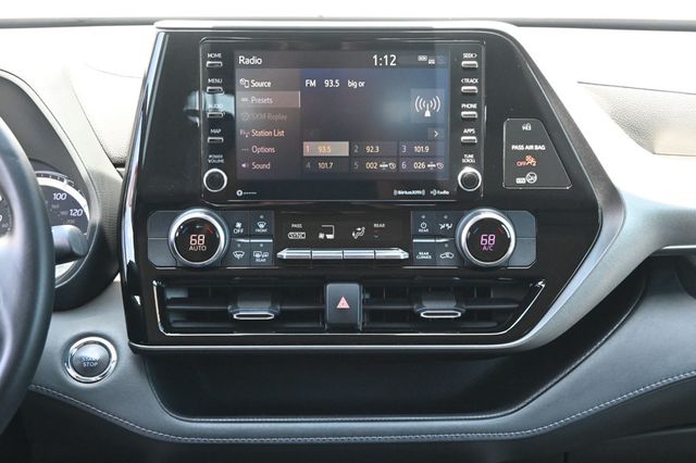 2022 Toyota Highlander LE FWD - 23013229 - 9