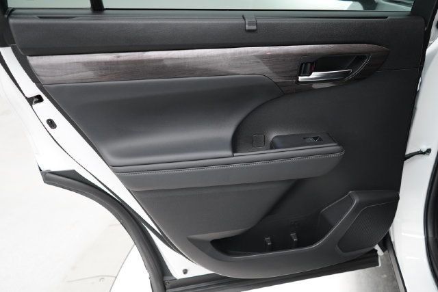 2022 Toyota Highlander Limited - 23092650 - 35