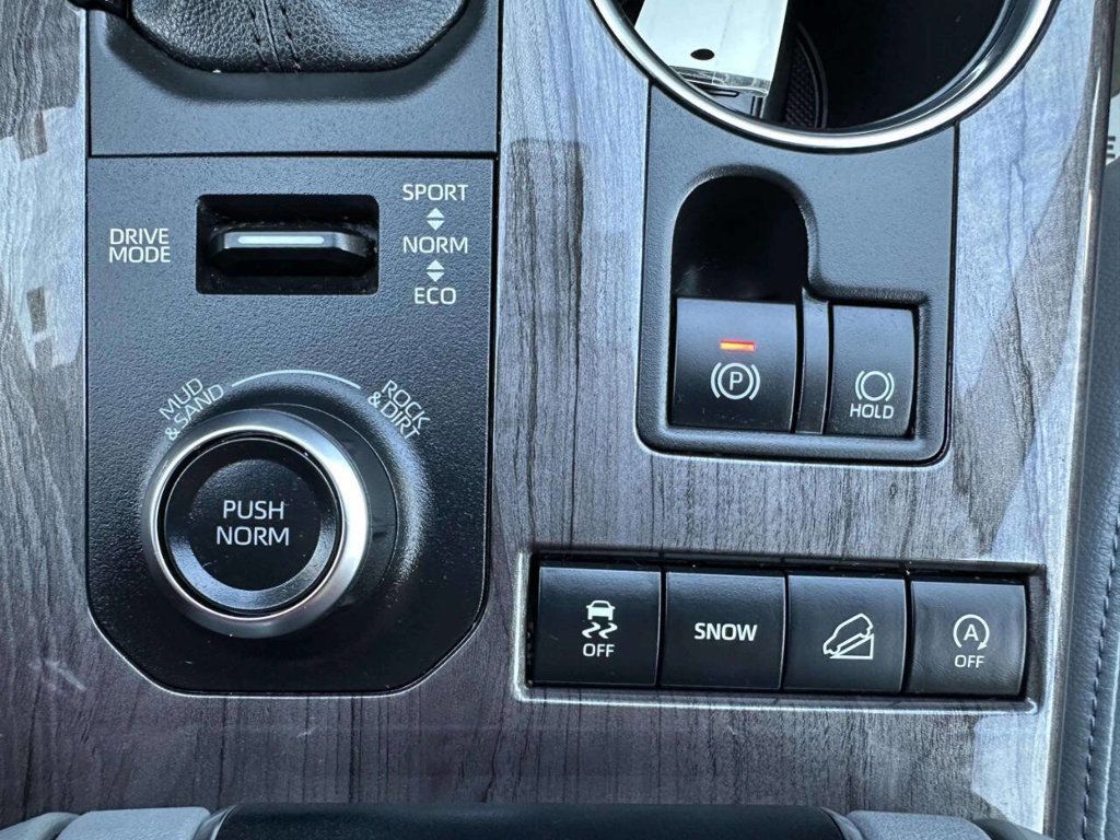 2022 Toyota Highlander Limited AWD - 23049474 - 29