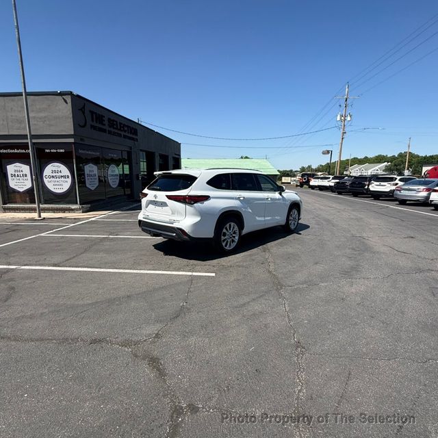 2022 Toyota Highlander LIMITED AWD W/12.3IN TOUCHSCREEN BIRDS EYEVIEW CAMERA - 23021592 - 11