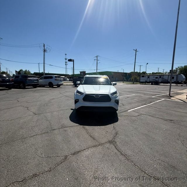 2022 Toyota Highlander LIMITED AWD W/12.3IN TOUCHSCREEN BIRDS EYEVIEW CAMERA - 23021592 - 3