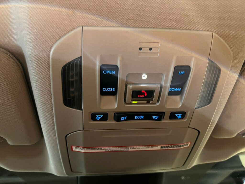 2022 Toyota Highlander LocalTrade/XLE/AWD/MoonRoof/3rdRow/HtdSeats/AdapCruise - 22985229 - 21