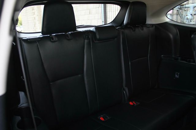 2022 Toyota Highlander ONE OWNER AWD XLE - 22915166 - 11