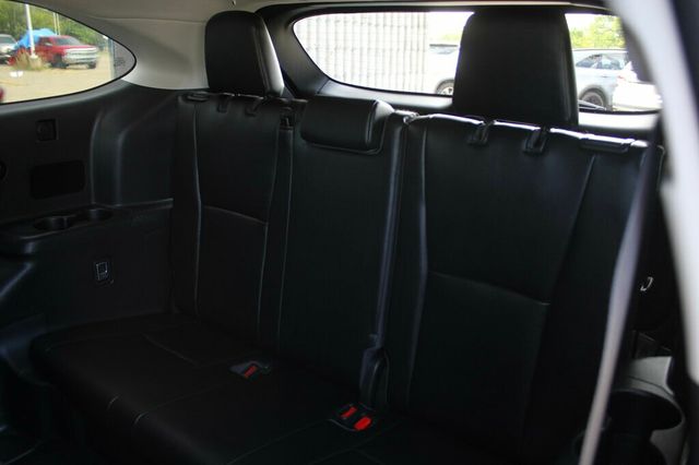 2022 Toyota Highlander ONE OWNER AWD XLE - 22915166 - 34