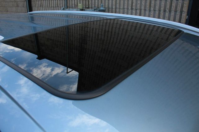 2022 Toyota Highlander ONE OWNER AWD XLE - 22915166 - 38