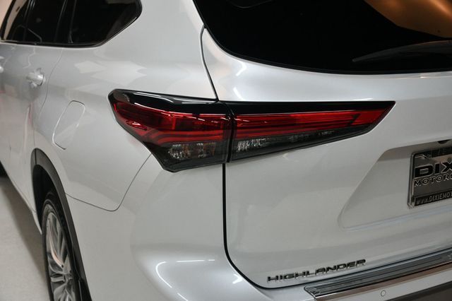 2022 Toyota Highlander Platinum AWD - 22953834 - 13