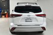 2022 Toyota Highlander Platinum AWD - 22953834 - 16