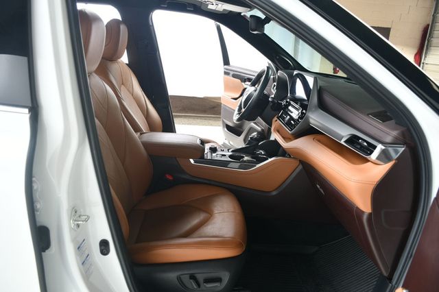 2022 Toyota Highlander Platinum AWD - 22953834 - 28