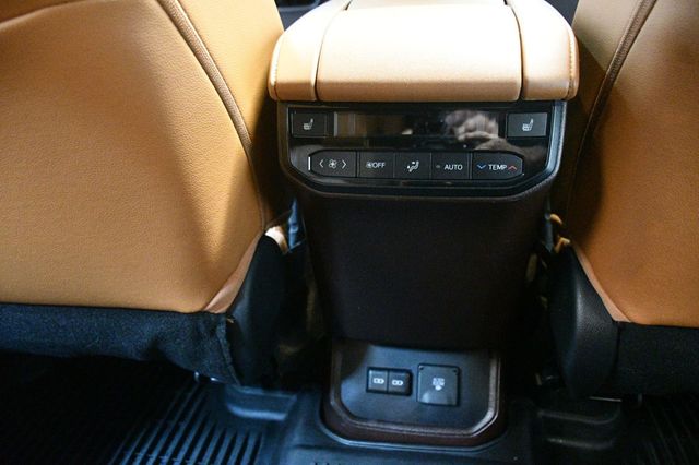 2022 Toyota Highlander Platinum AWD - 22953834 - 40