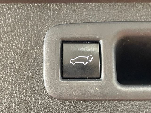 2022 Toyota Highlander XLE AWD - 23008416 - 18